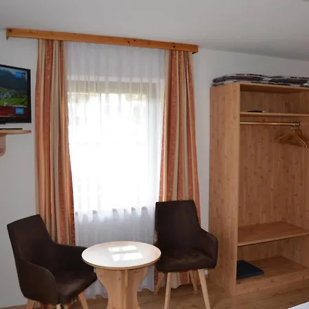 Haus Wally بيت ضيافة نيوستيف ام ستوبيتا